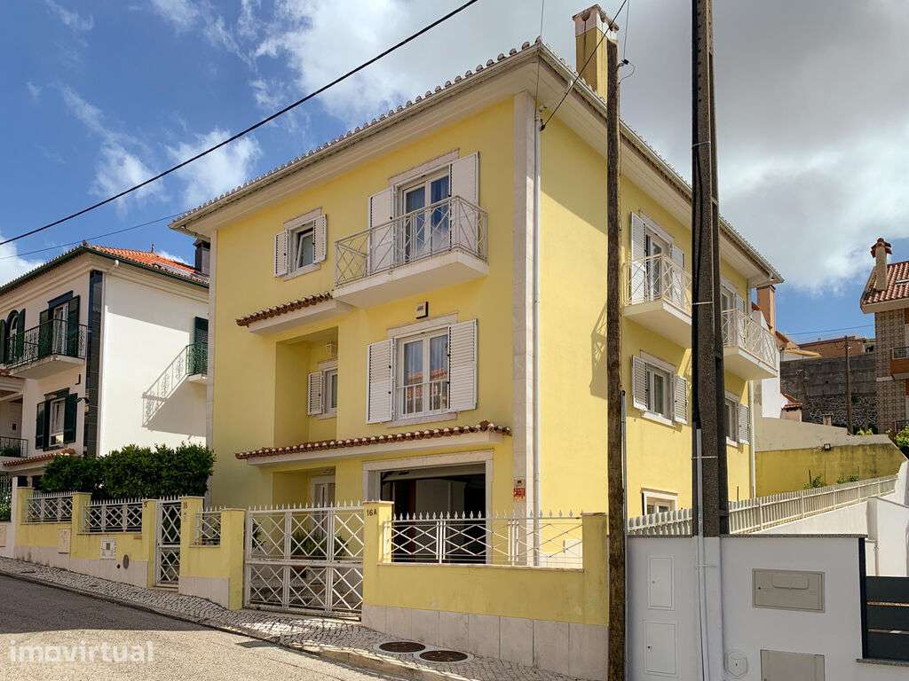 Moradia isolada T5 com jardim e garagem para 4 viaturas - Grande imagem: 2/52
