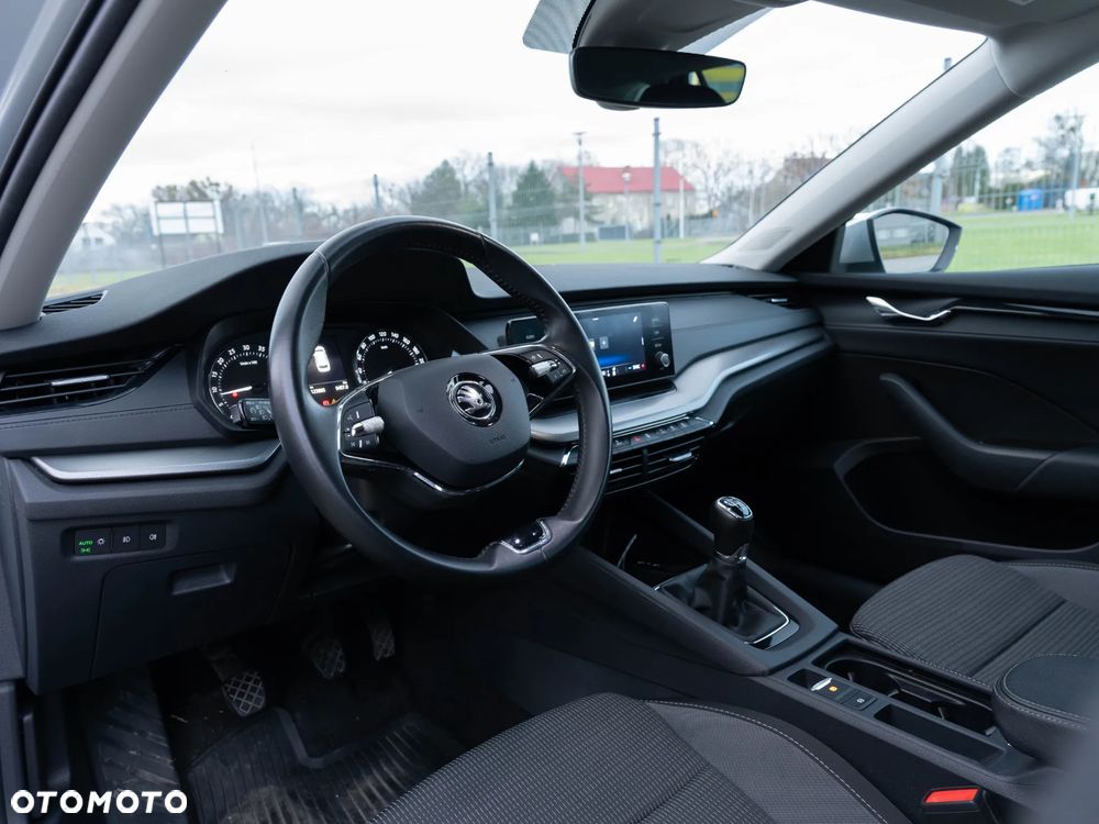 Skoda Octavia 2.0 TDI Ambition - 17
