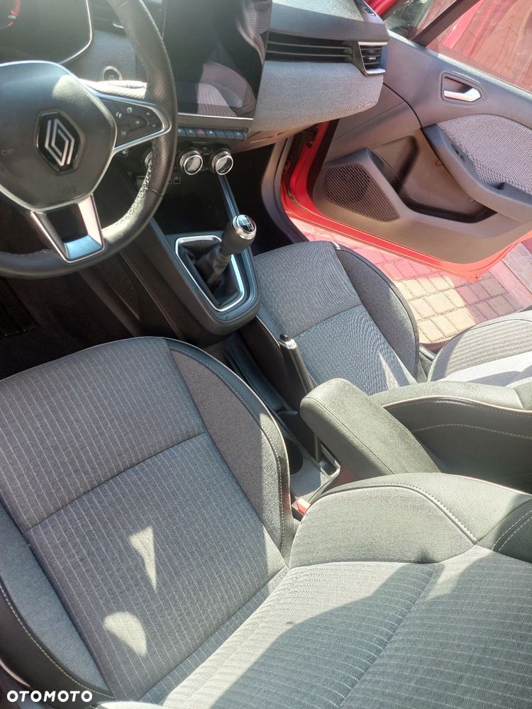 Renault Clio 1.0 TCe Techno - 8