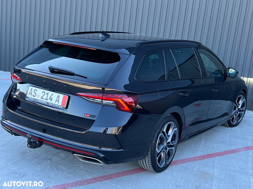 Skoda Octavia 2.0 TDI DSG RS Plus - 4