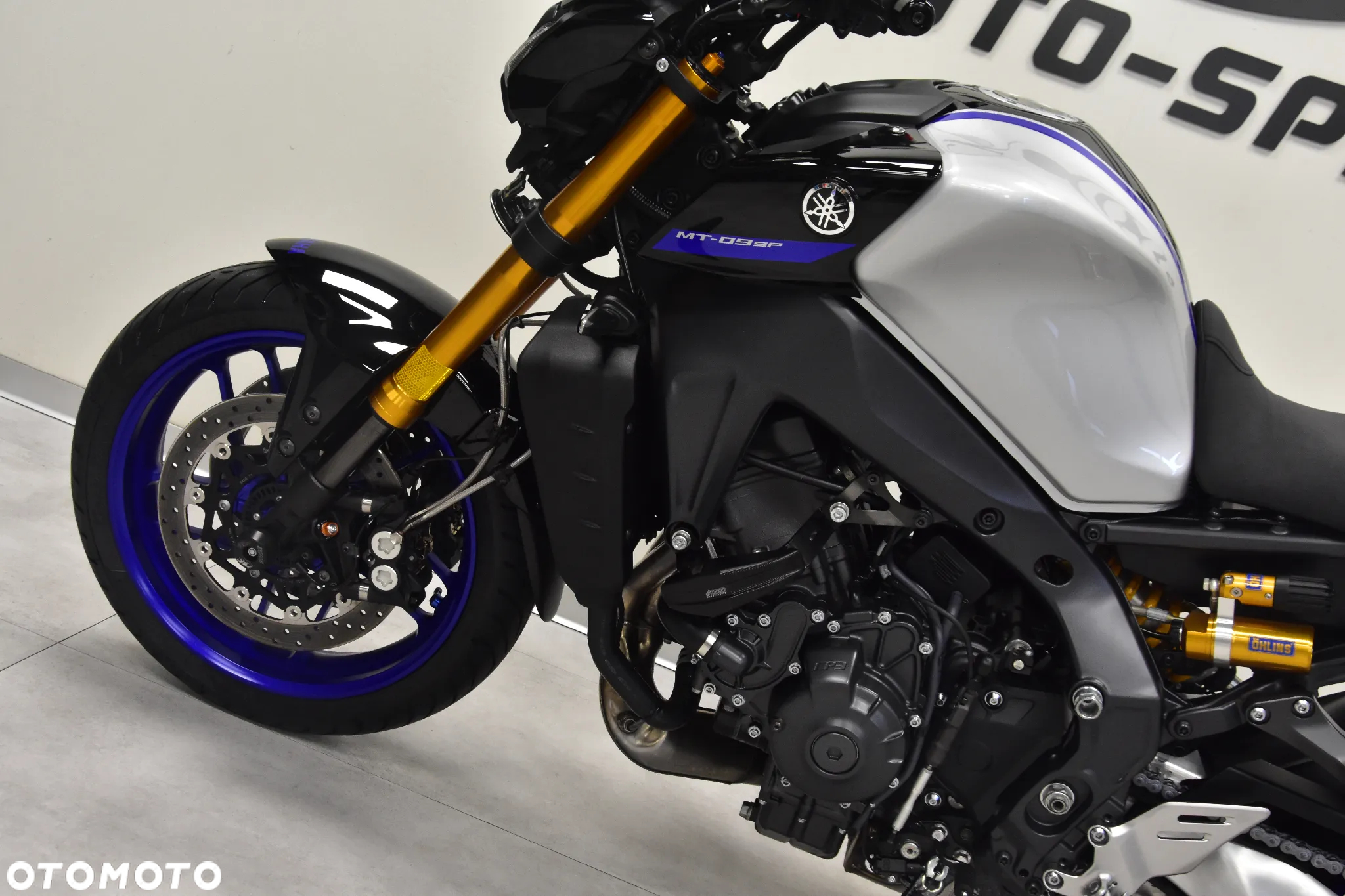 Yamaha MT - 12