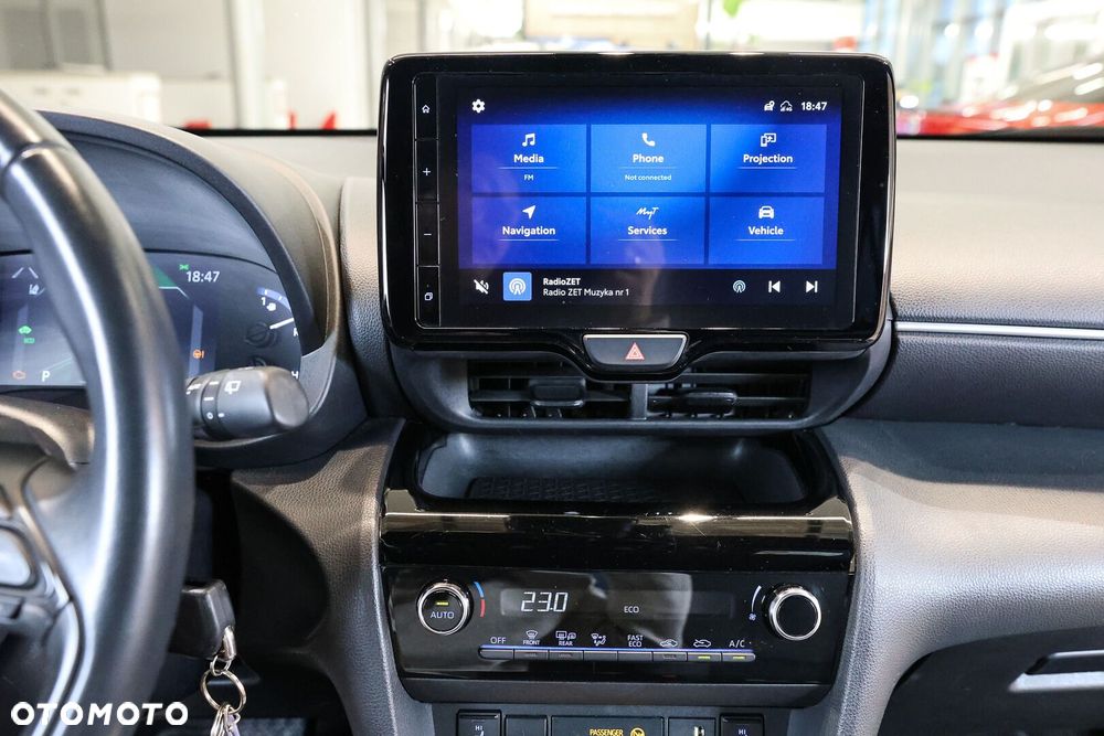 Toyota Yaris Cross Hybrid 1.5 Comfort - 21