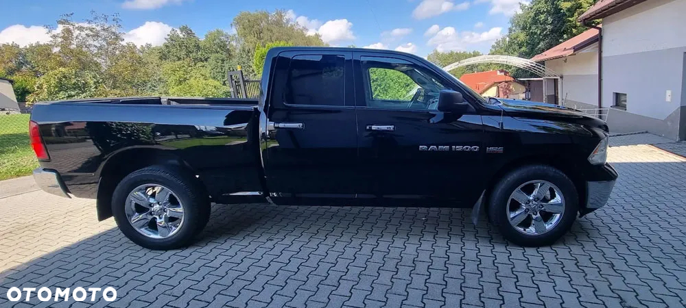 Dodge RAM 1500 5.7 4x4 - 2