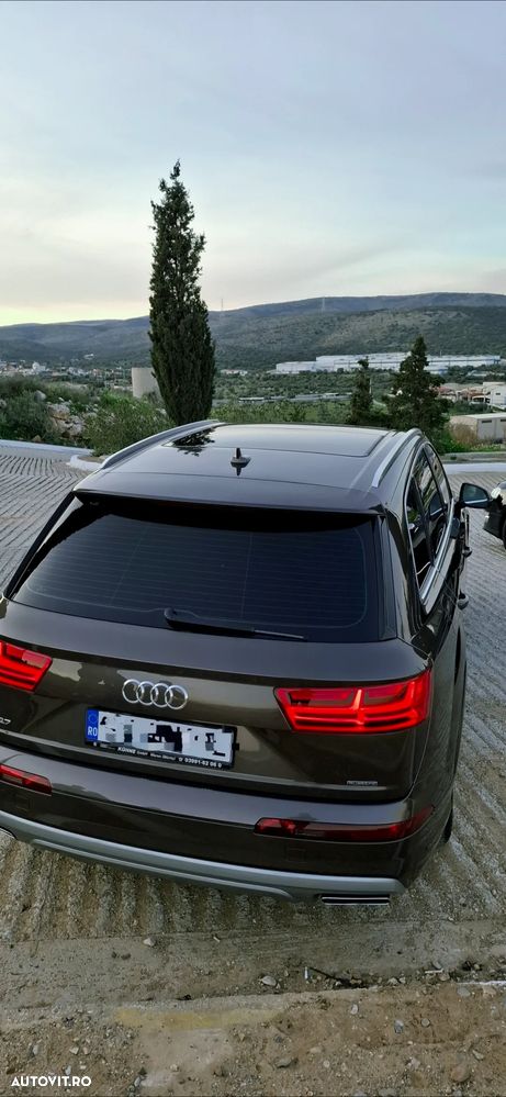 Audi Q7 - 2