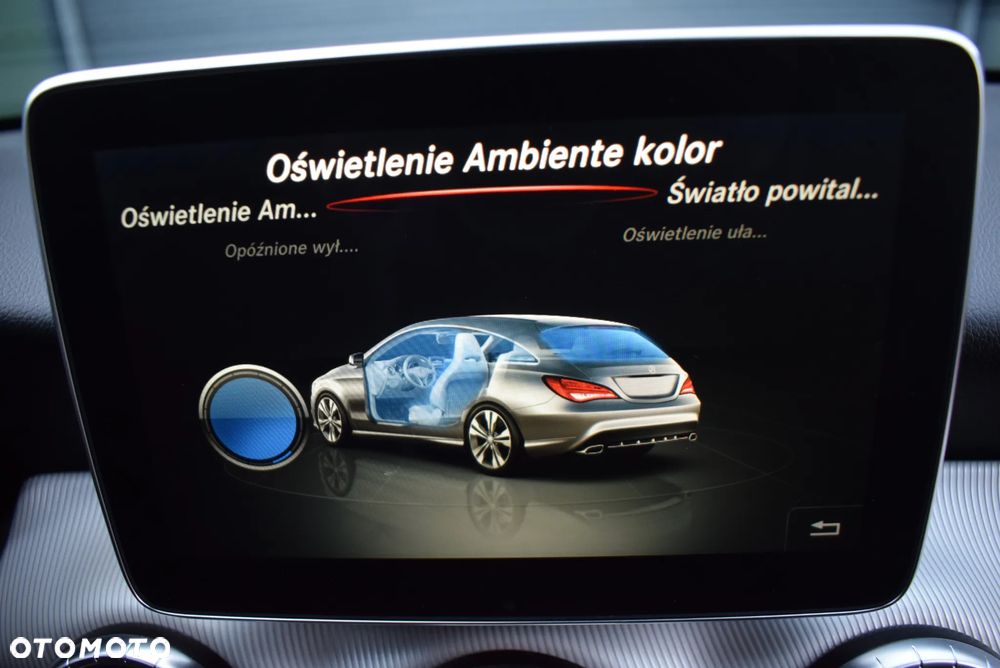 Mercedes-Benz CLA Shooting Brake 250 7G-DCT - 36