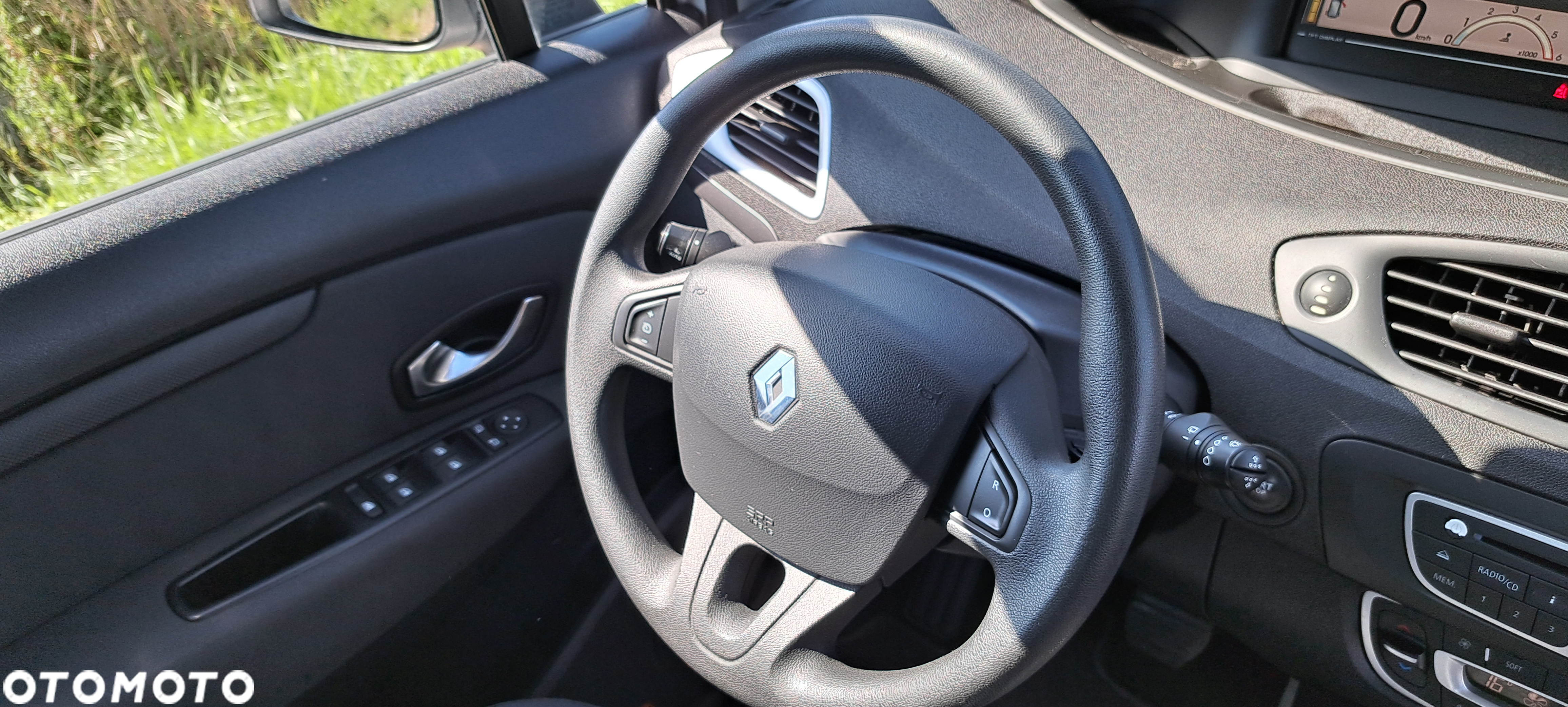 Renault Scenic 1.5 dCi Dynamique - 16