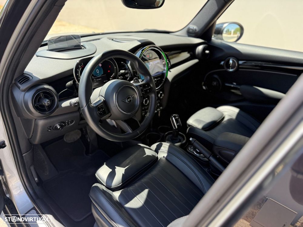 MINI 5 Portas Cooper S Auto - 21