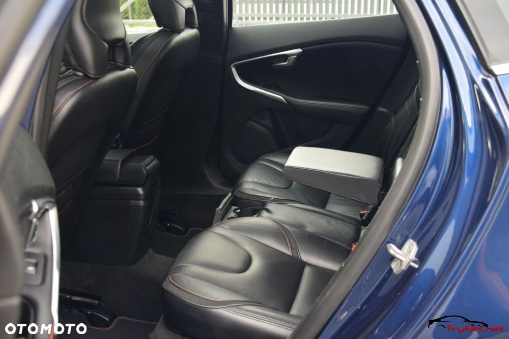 Volvo V40 - 21