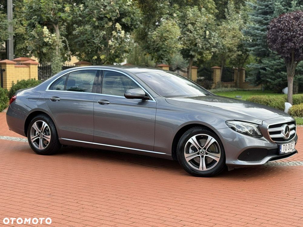 Mercedes-Benz Klasa E - 8