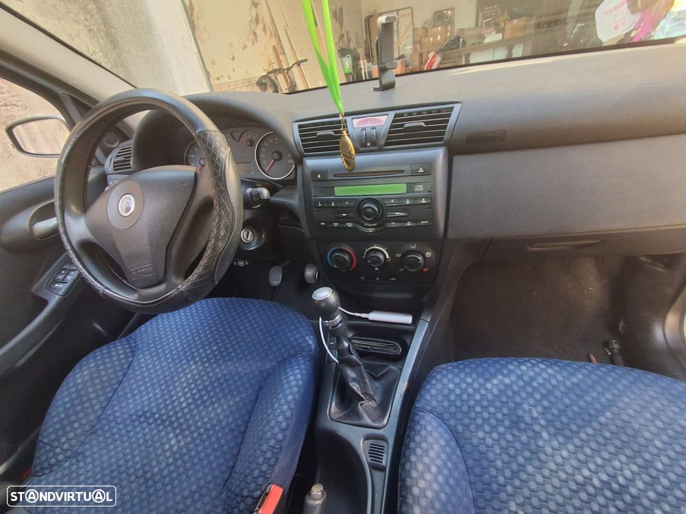 Fiat Stilo 80 16V Active - 9