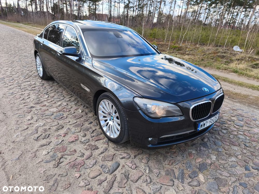 BMW Seria 7 750Li - 15