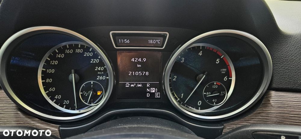 Mercedes-Benz ML 250 BlueTec 4-Matic - 31