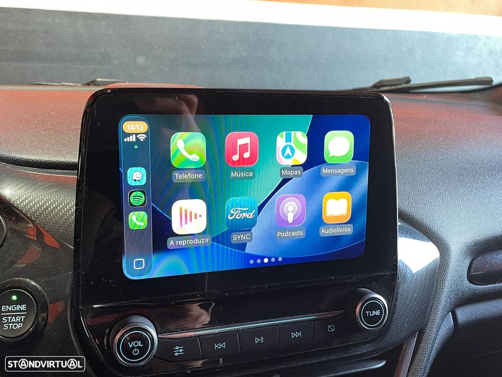 Ford Fiesta 1.0 EcoBoost S&S ST-LINE - 25