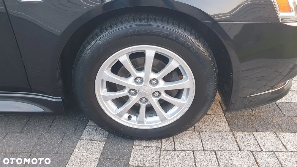 Mitsubishi Lancer - 37