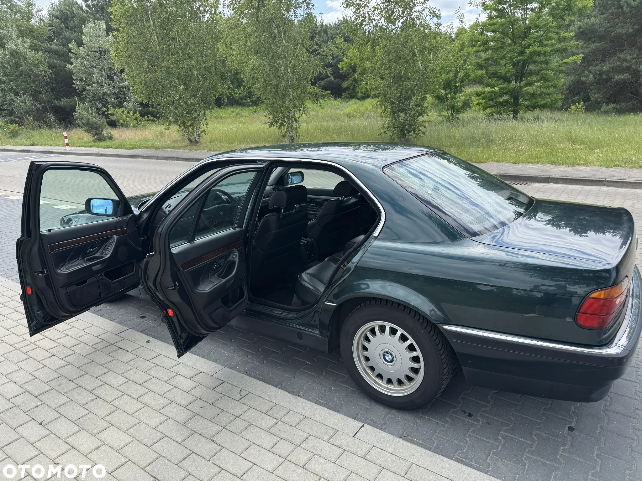 BMW Seria 7 - 18