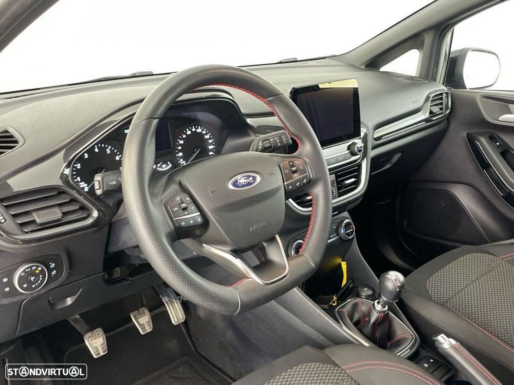 Ford Fiesta 1.0 EcoBoost ST-Line — fotografia 15