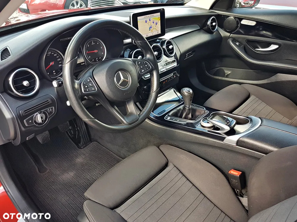 Mercedes-Benz Klasa C 200 (BlueTEC) d T Exclusive - 9