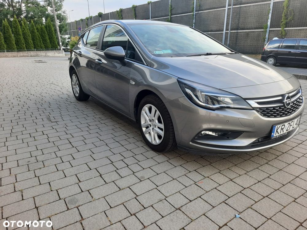 Opel Astra 1.4 T 120 Lat - 4