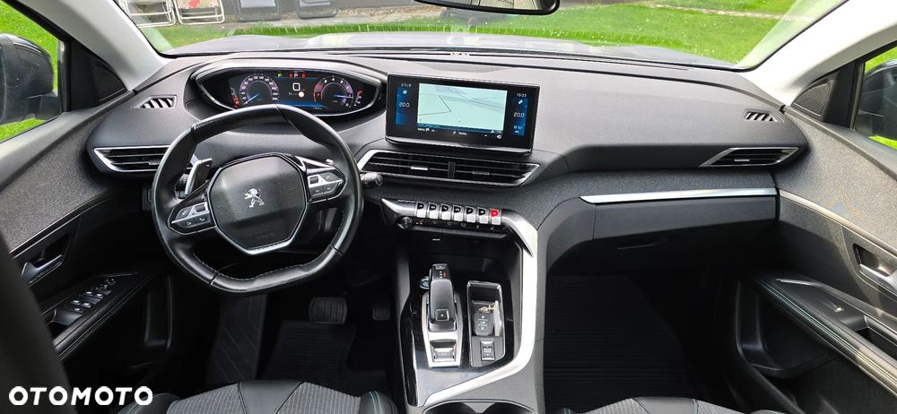 Peugeot 3008 - 13