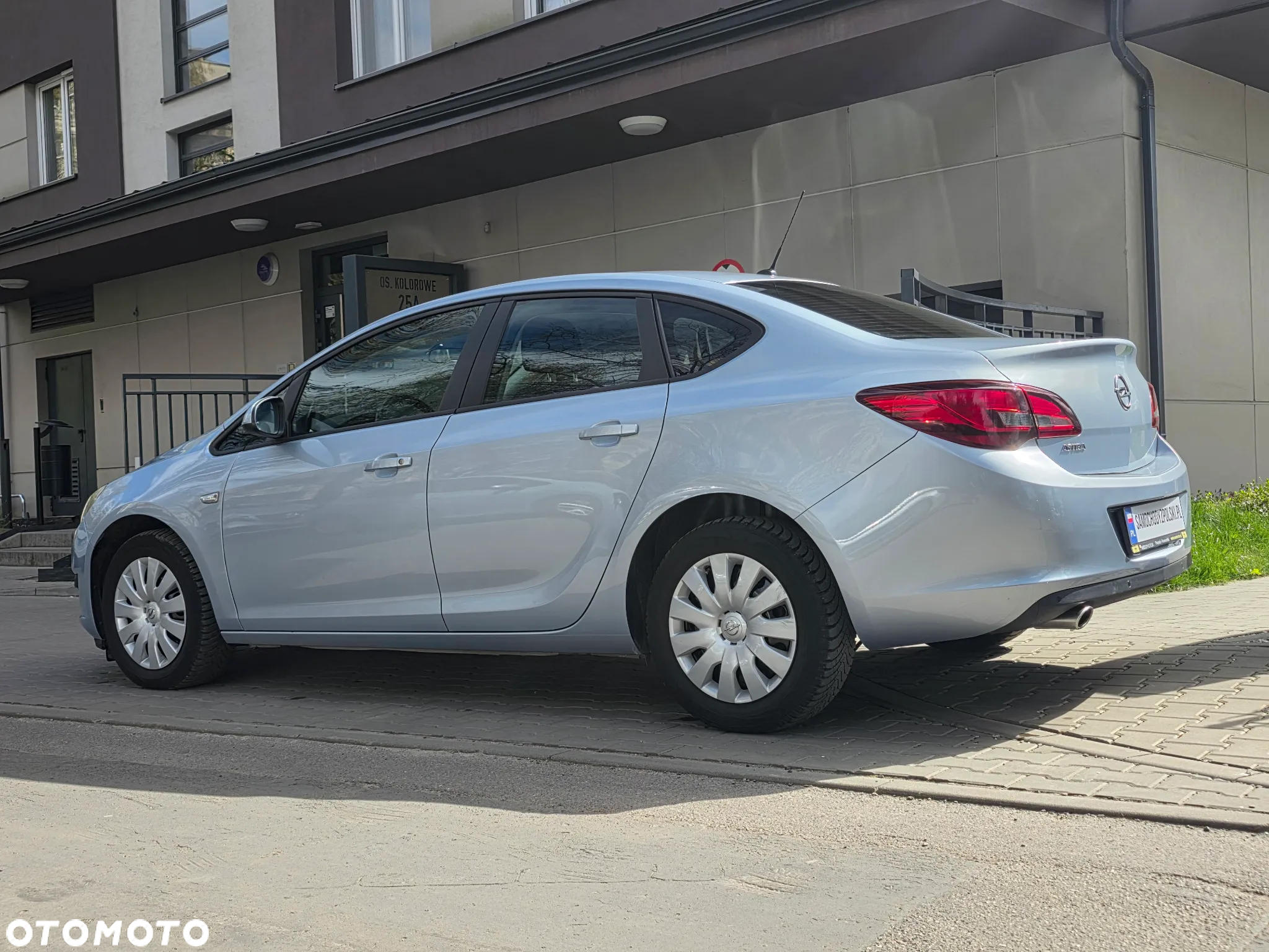Opel Astra IV 1.4 T Executive EU6 - 14