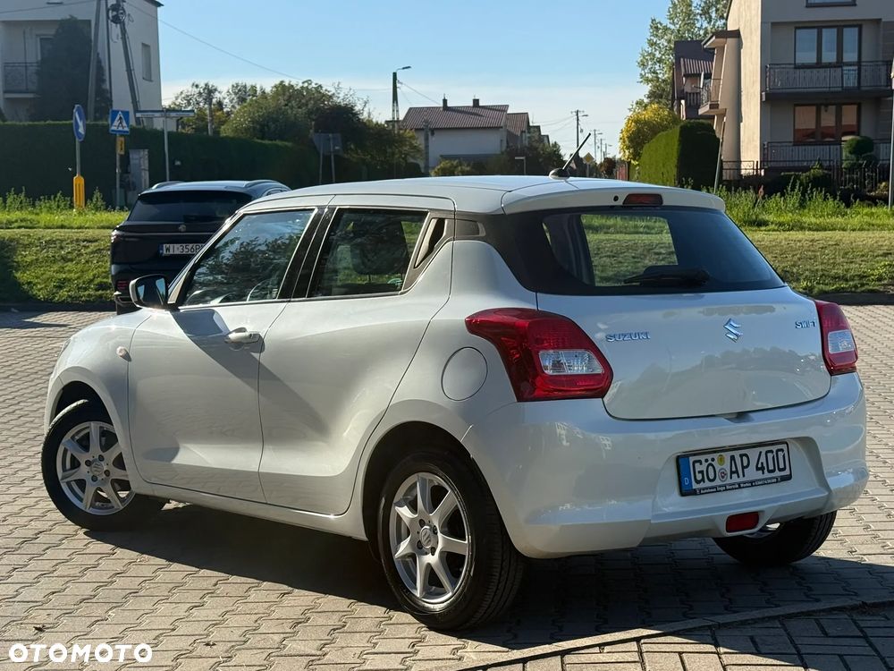 Suzuki Swift 1.2 Dualjet Club - 12