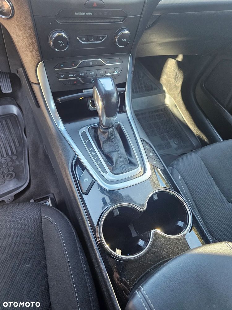 Ford S-Max 2.0 TDCi Titanium PowerShift - 14