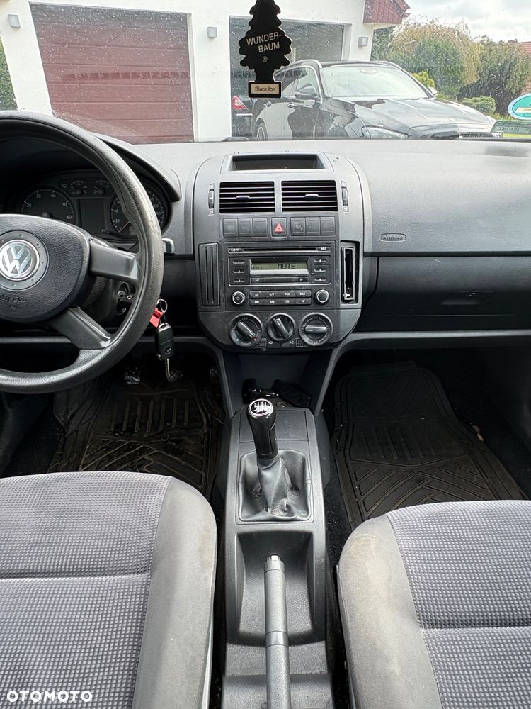Volkswagen Polo - 18