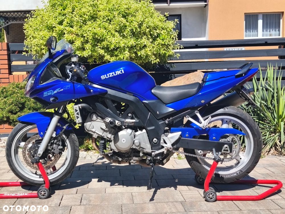 Suzuki SV - 1