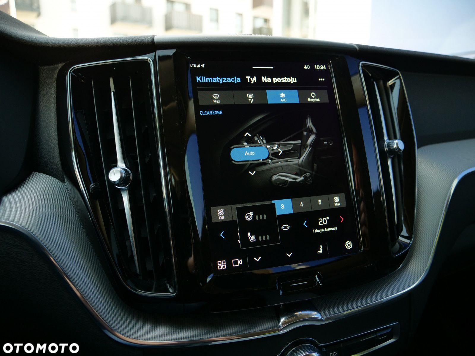 Volvo XC 60 - 23
