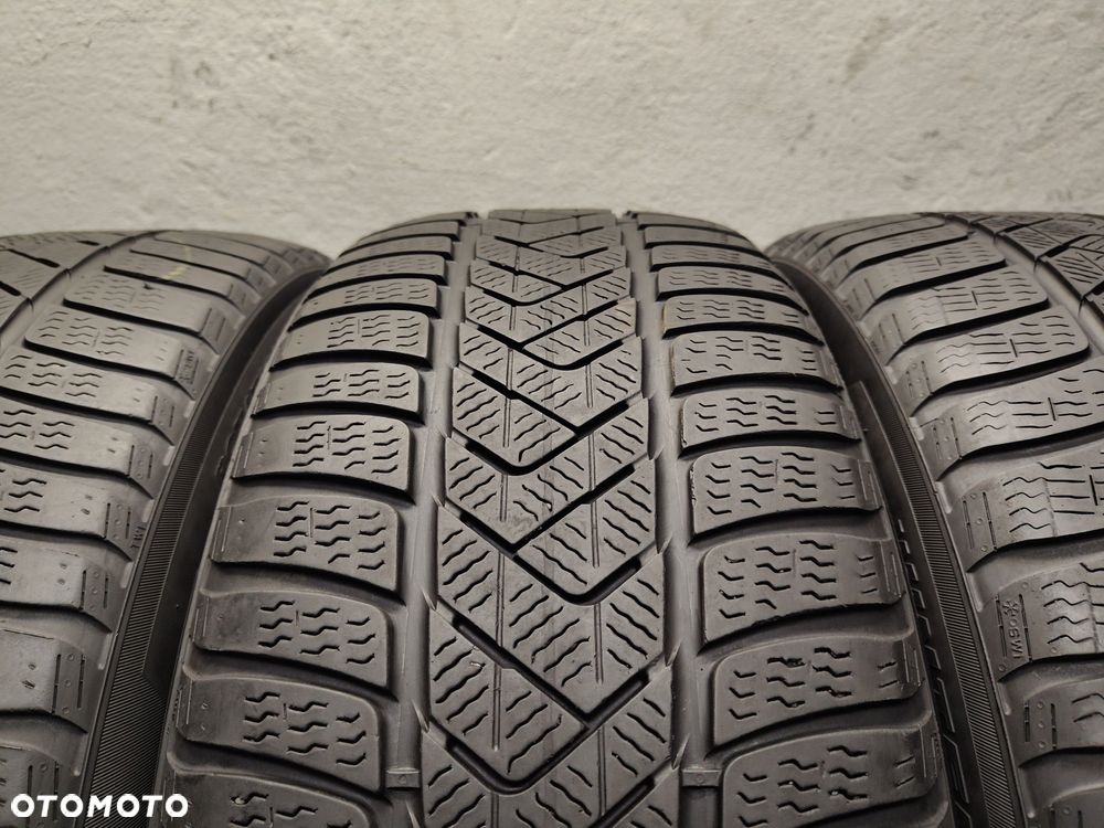 4X 225/55R18 102V XL Pirelli Sottozero 3 Winter Opony Zimowe - 3