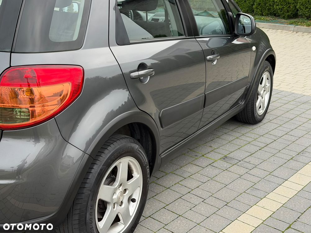 Suzuki SX4 - 24