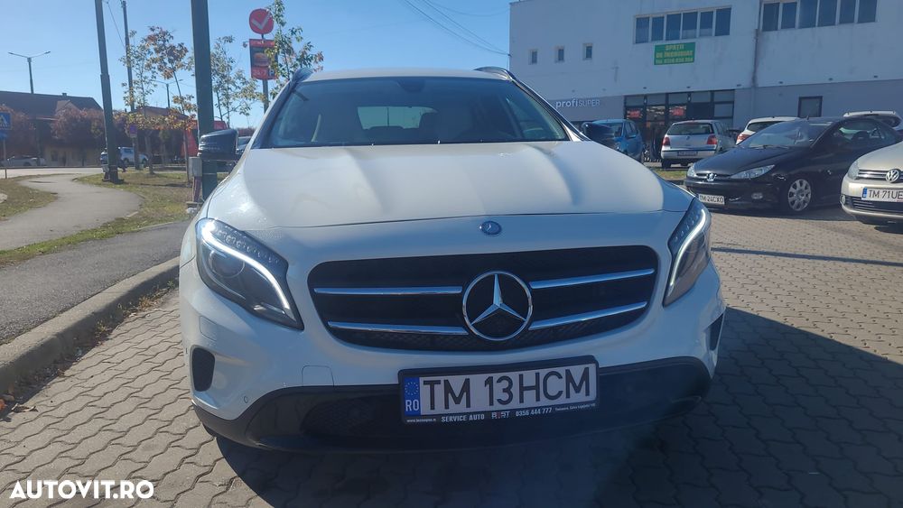 Mercedes-Benz GLA - 2