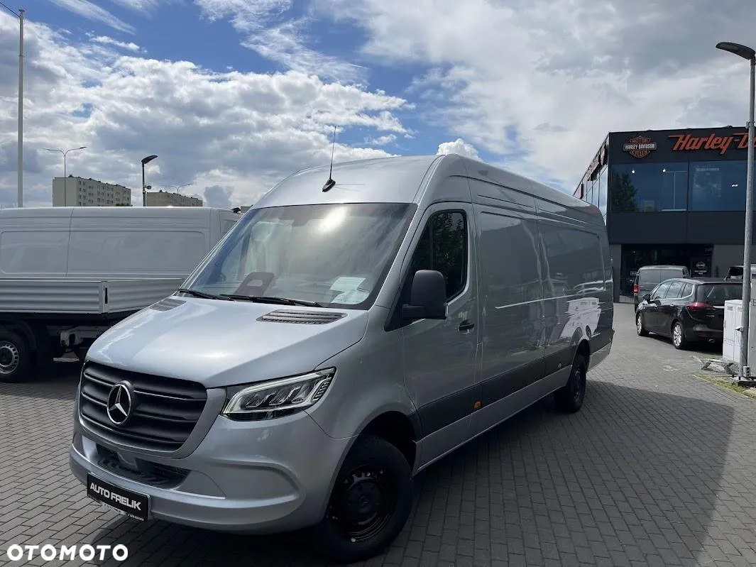 Mercedes-Benz Sprinter - 3
