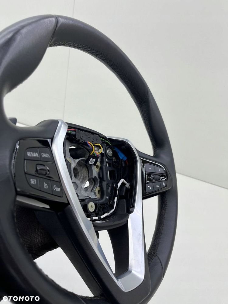 BMW 5 G30 G31 KIEROWNICA MULTIFUNKCJA ŁOPATKI - 14