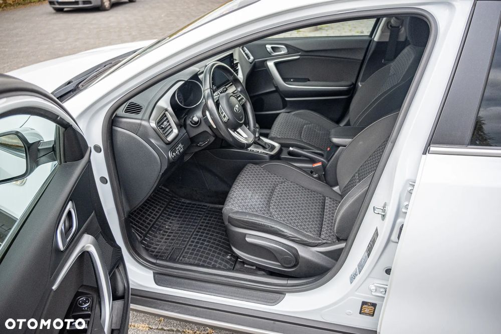 Kia XCeed - 7