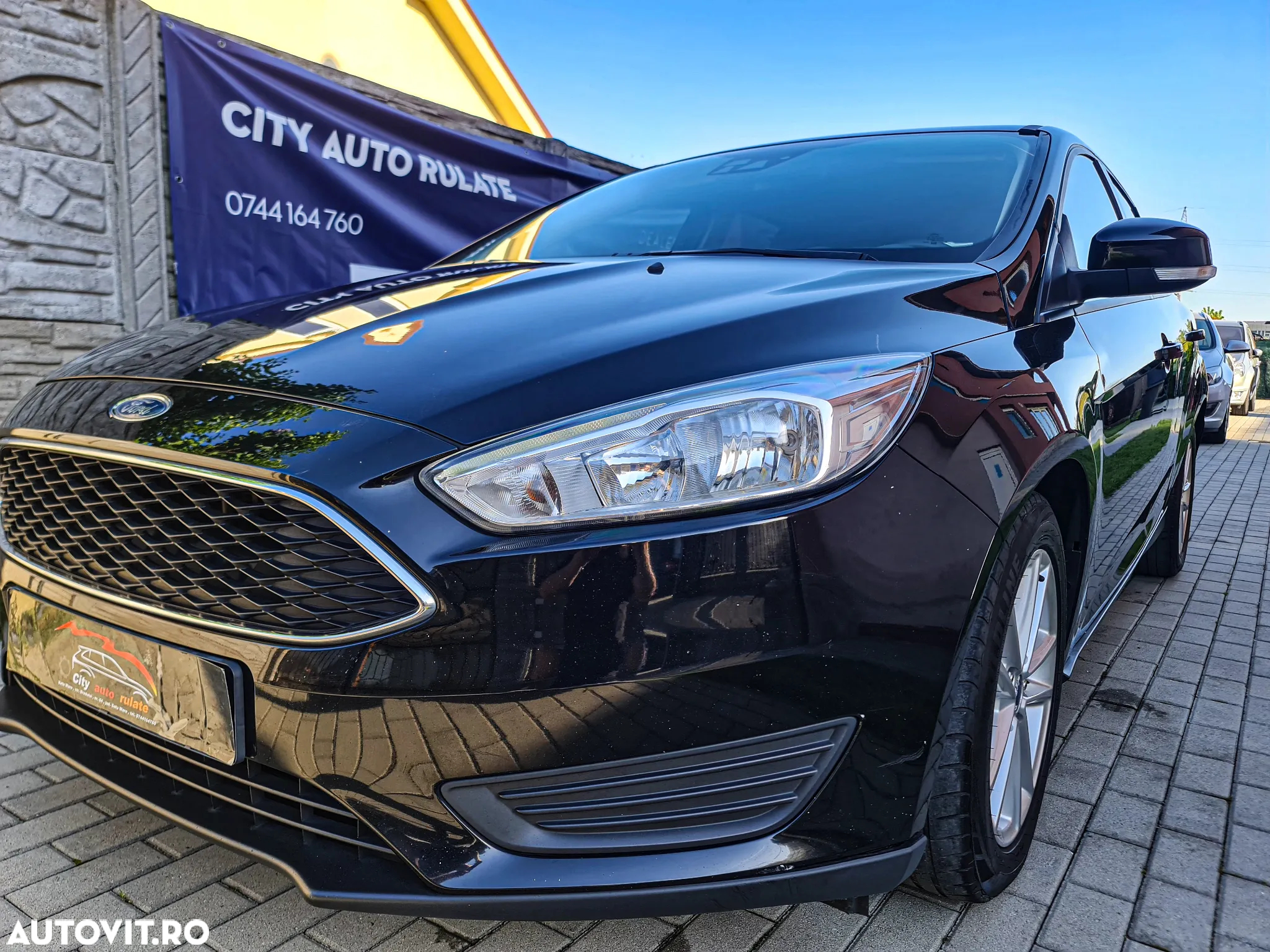 Ford Focus 1.0 EcoBoost 99g Start-Stopp-System Business Edition - 17