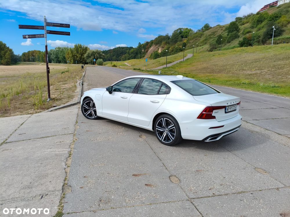 Volvo S60 T8 Recharge AWD Geartronic RDesign - 8