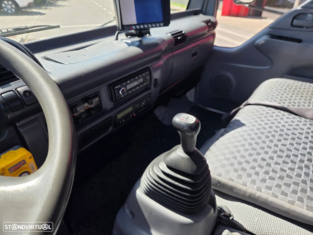 Isuzu Npr85 tribasculante 3500kgs - 14