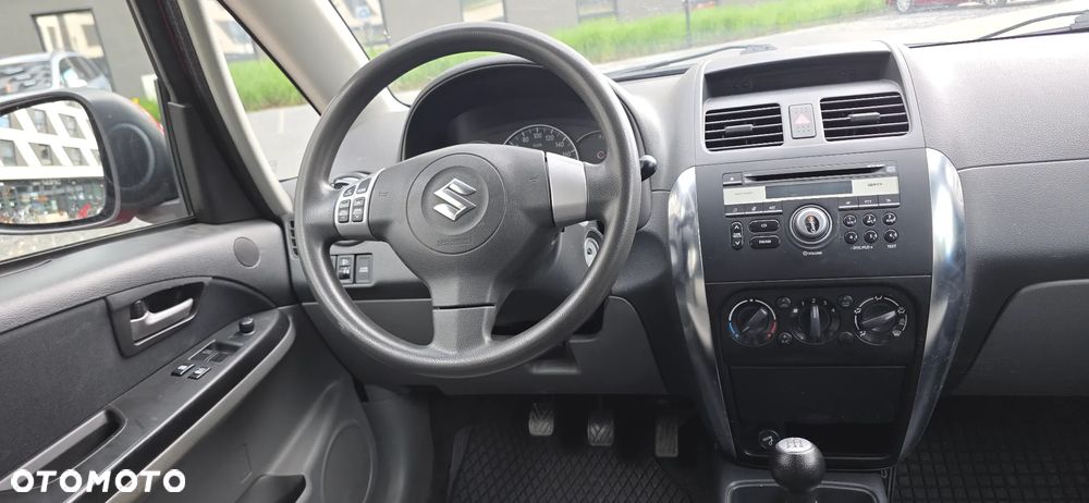 Suzuki SX4 1.6 GS / Premium 4WD - 16