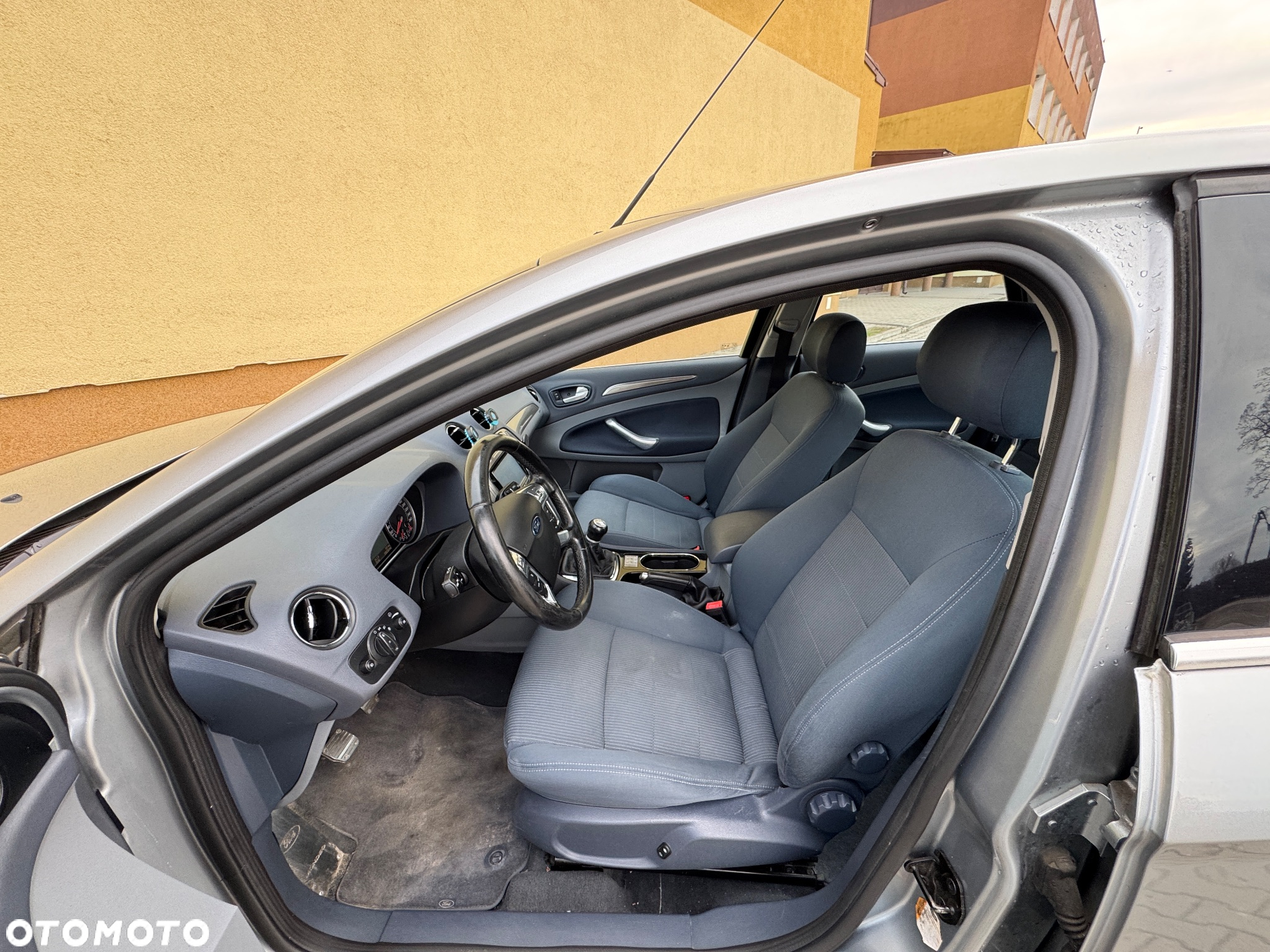 Ford Mondeo 2.0 Trend - 5