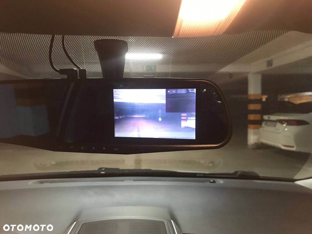 Toyota Auris 1.6 Premium MM - 19