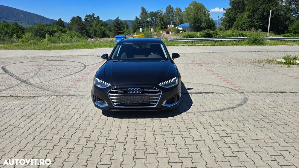 Audi A4 2.0 40 TDI quattro S tronic MHEV Basic - 9