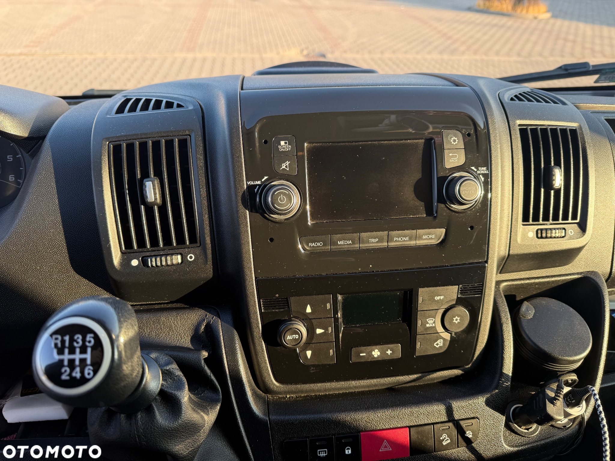 Peugeot Boxer - 12
