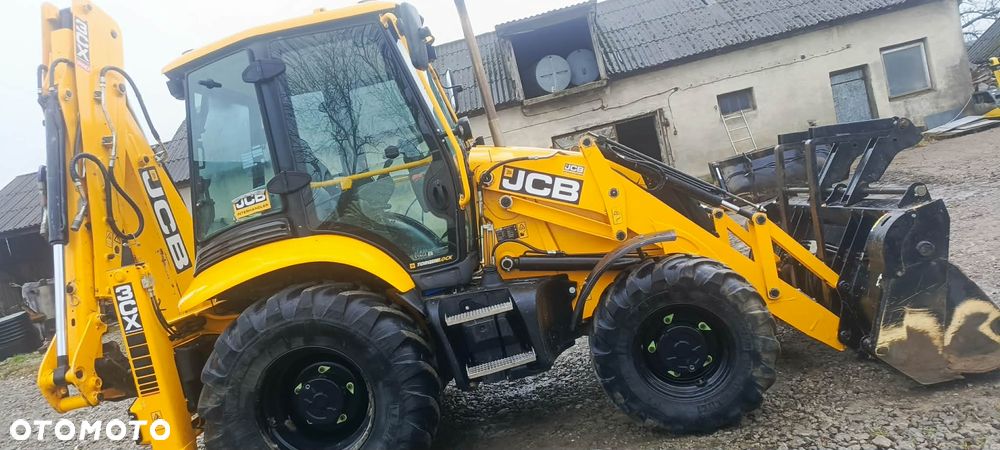 JCB 3CX - 1