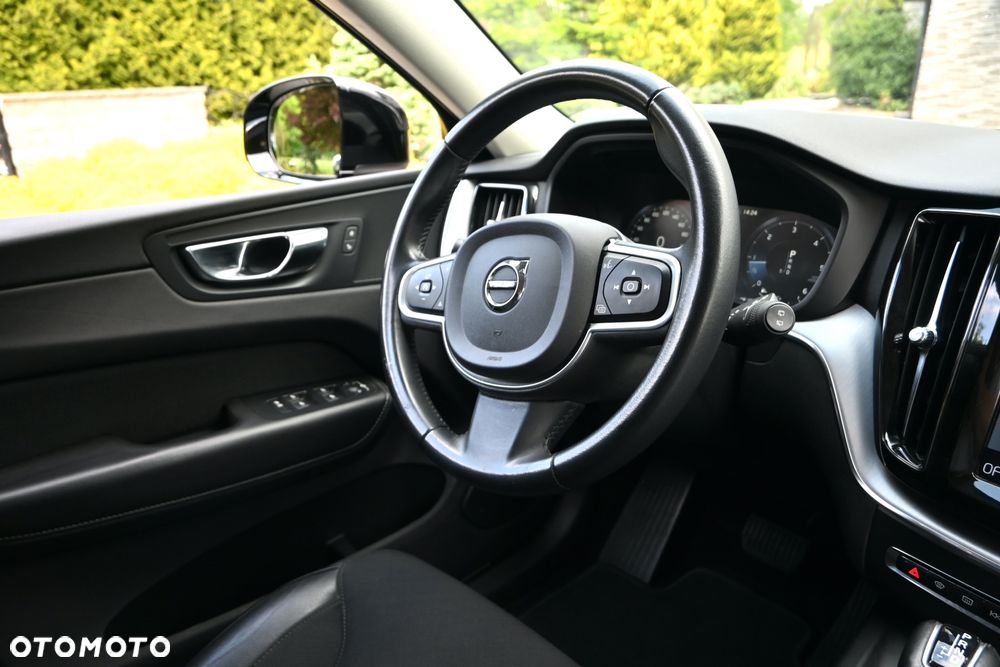 Volvo XC 60 D4 Geartronic Momentum - 23