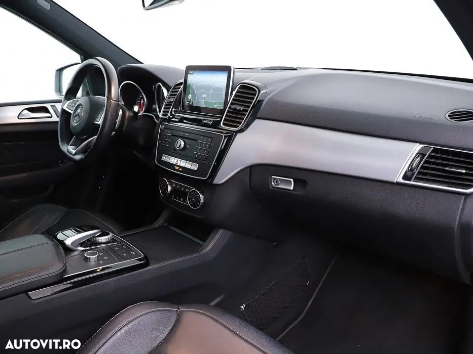 Mercedes-Benz GLE - 19