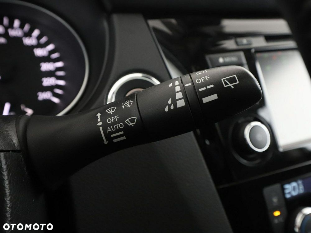 Nissan Qashqai 1.5 dCi DCT N-CONNECTA - 31