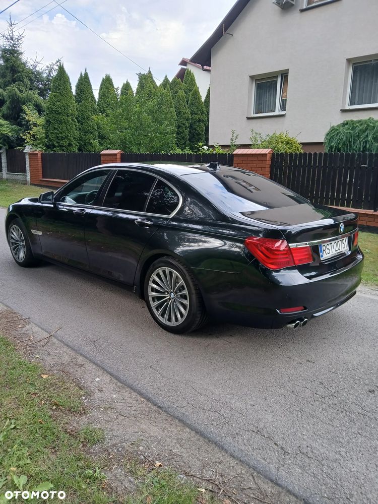BMW Seria 7 730d Blue Performance - 3