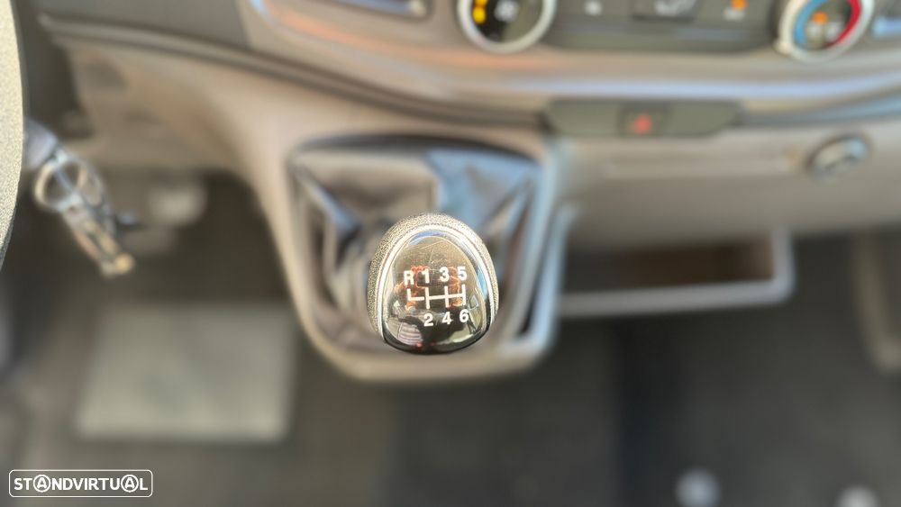 Ford Transit 2.0 TDCi L4 H1 Cabine Dupla Trend - 12