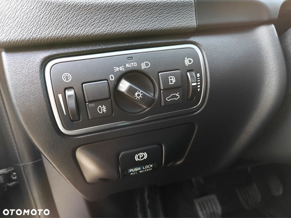 Volvo V60 D2 - 34